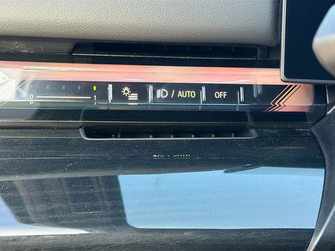 New 2027 BMW 530i w/ M Sport Package RWD image 34