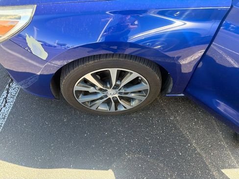 Used 2018 Hyundai Elantra GT w/ Style Package 02 FWD image 12