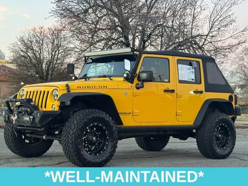 Used 2015 Jeep Wrangler Unlimited Rubicon w/ Connectivity Group image 3