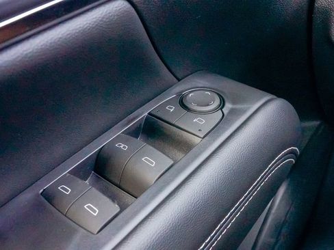 Used 2026 GMC Terrain Elevation image 24