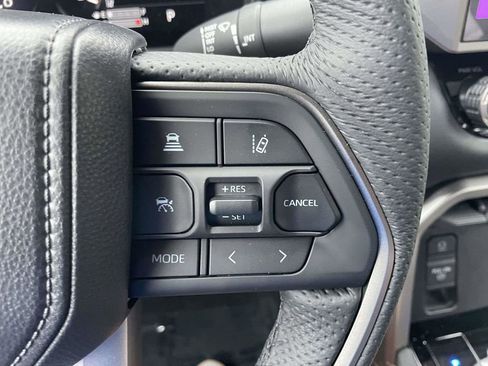 New 2026 Toyota Tundra Limited AWD/4WD image 33