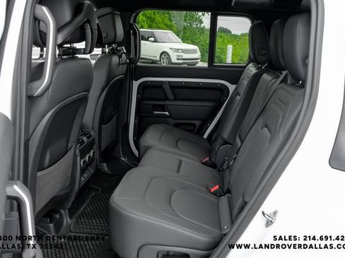 New 2026 Land Rover Defender 110 X-Dynamic SE AWD/4WD image 44