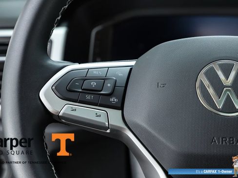 Used 2023 Volkswagen Atlas SE w/ Panoramic Sunroof Package FWD image 60