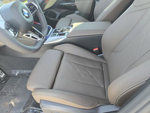 New 2026 BMW X3 xDrive30 w/ Premium Package image 7