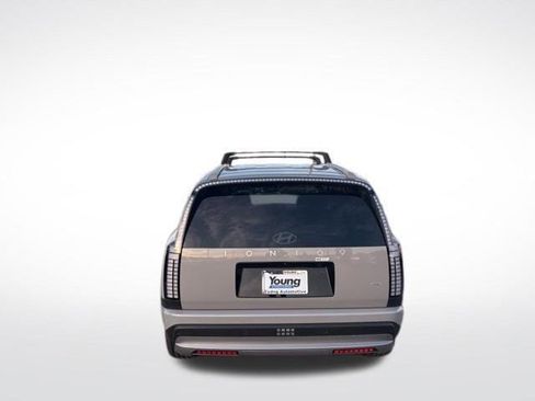 New 2026 Hyundai Ioniq 9 SE image 7