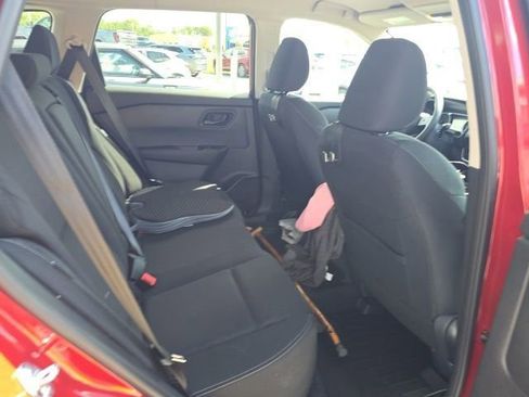 Used 2026 Nissan Rogue S FWD image 8