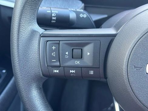 Certified 2025 Nissan Kicks SV image 26