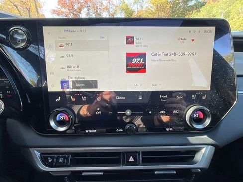 Used 2025 Lexus RX 350 350h Premium Plus image 18