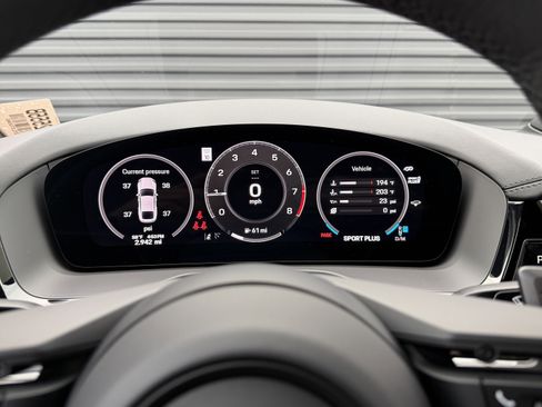 Certified 2026 Porsche Panamera GTS image 33