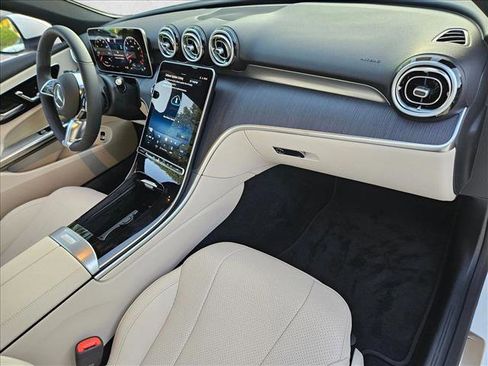 Used 2026 Mercedes-Benz CLE 300 4MATIC Coupe image 20