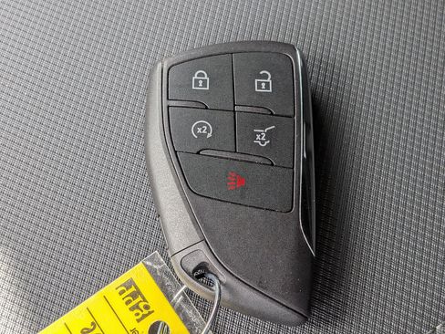Certified 2026 Chevrolet Equinox EV RS FWD image 26