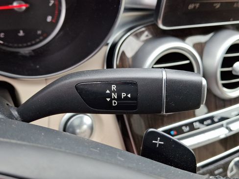 Used 2018 Mercedes-Benz C 300 4MATIC Sedan image 15