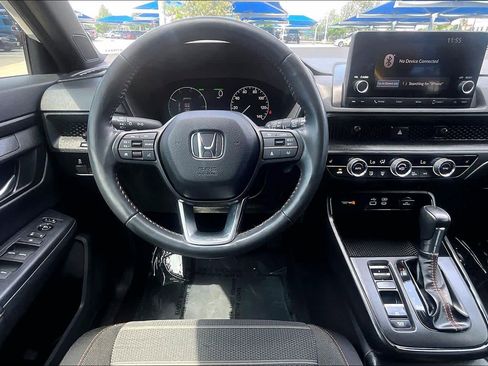 Used 2023 Honda CR-V Sport image 6