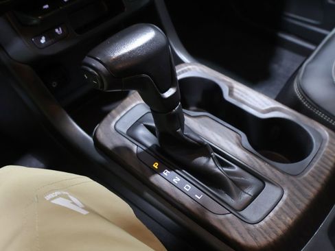 Used 2021 GMC Canyon Denali AWD/4WD image 29