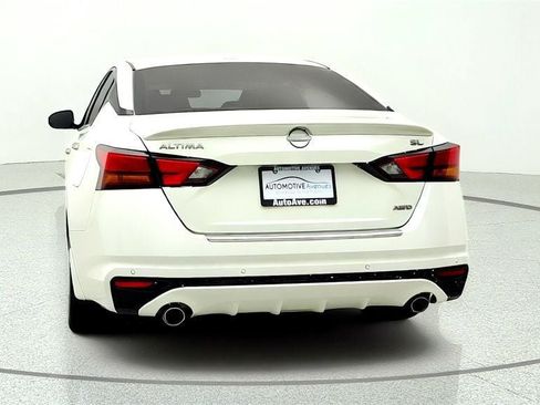 Used 2023 Nissan Altima 2.5 SL AWD/4WD image 6