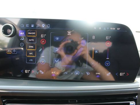 New 2027 Chevrolet Traverse LT w/ Driver Confidence Package FWD image 55