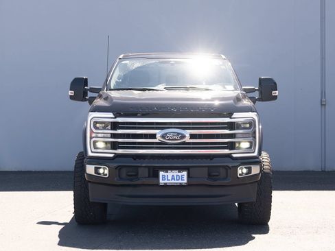 Used 2023 Ford F350 Limited w/ FX4 Off-Road Package AWD/4WD image 23