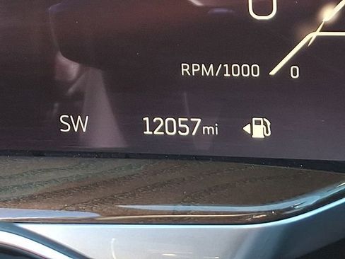 Used 2025 Cadillac Escalade Sport Platinum image 21