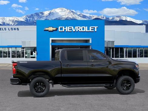 New 2026 Chevrolet Silverado 1500 Custom Trail Boss w/ Midnight Edition image 5