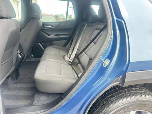 Used 2025 Chevrolet Equinox LT image 37