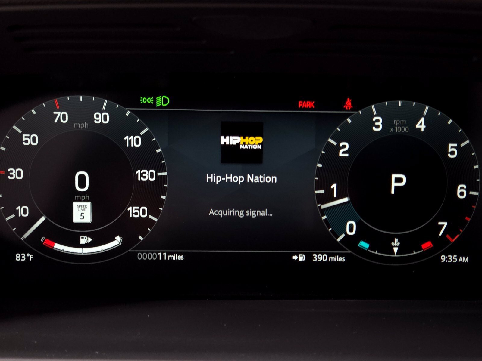 New 2026 Land Rover Discovery Limited Edition AWD/4WD image 33