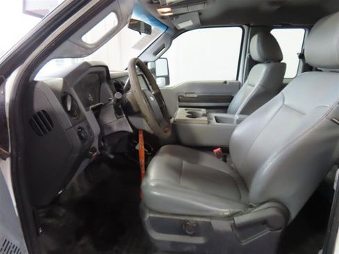 Used 2014 Ford F350 XL image 14