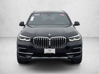 Used 2023 BMW X5 xDrive40i w/ Parking Assistance Package AWD/4WD video 2