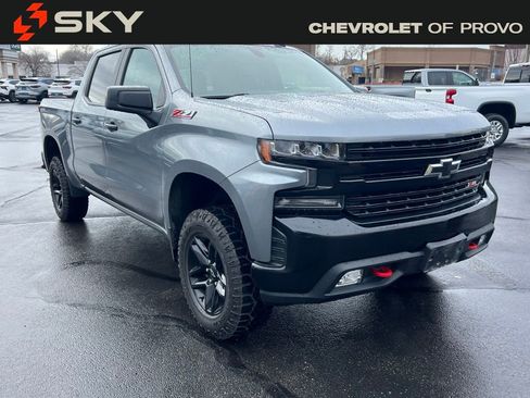 Used 2020 Chevrolet Silverado 1500 LT Trail Boss image 5