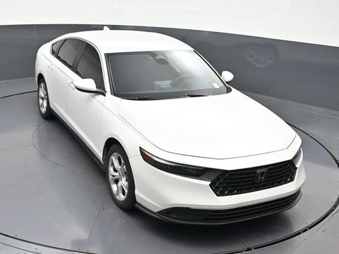 Used 2024 Honda Accord LX image 20