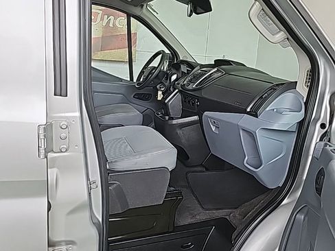 Used 2019 Ford Transit 150 XLT image 23