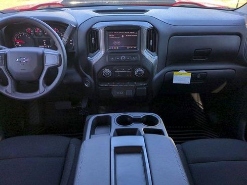 New 2026 Chevrolet Silverado 1500 Custom Trail Boss w/ LPO, Dark Essentials Package AWD/4WD image 19