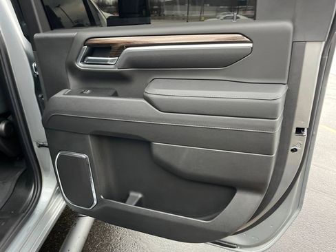 Used 2025 Chevrolet Silverado 2500 LT w/ Trail Boss Package image 24