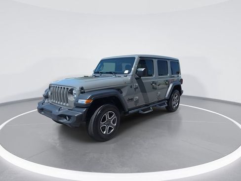 Used 2023 Jeep Wrangler Unlimited Sport w/ Sun And Sound Package AWD/4WD image 4
