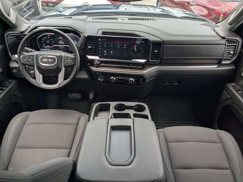 Used 2024 GMC Sierra 1500 Elevation AWD/4WD image 11