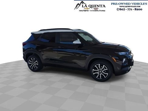 Used 2023 Chevrolet TrailBlazer ACTIV w/ Convenience Package image 2