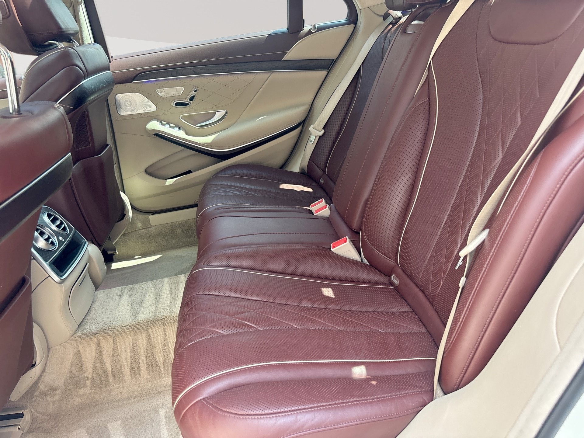 Used 2018 Mercedes-Benz S 560 4MATIC Sedan image 26