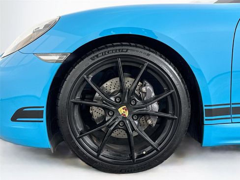 Used 2018 Porsche 718 Cayman Coupe image 23