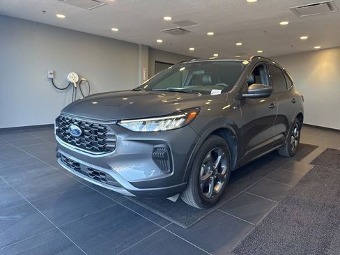 Used 2023 Ford Escape ST-Line w/ Tech Pack #1 image 1