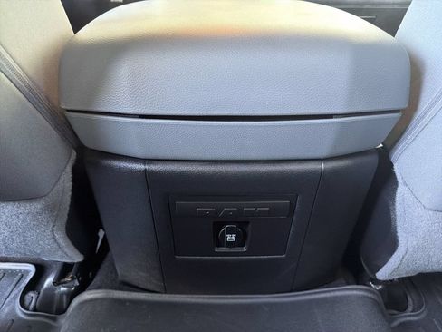 Used 2017 RAM 1500 Big Horn AWD/4WD image 21