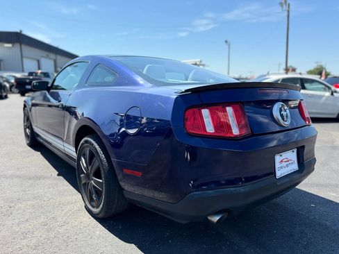 Used 2012 Ford Mustang Coupe RWD image 7