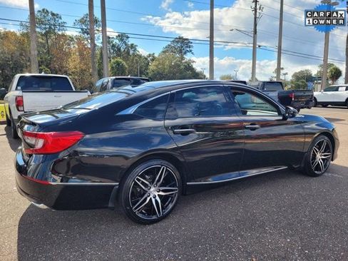 Used 2022 Honda Accord Touring image 14