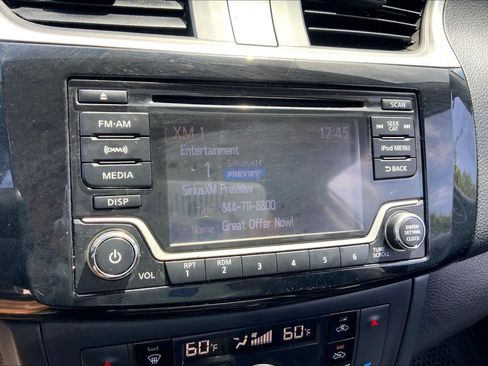 Used 2018 Nissan Sentra SV FWD image 29