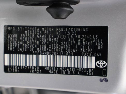 Certified 2024 Toyota Corolla LE image 17