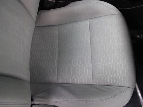 Used 2016 Toyota Tacoma SR w/ Towing Package image 26