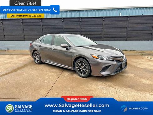Used 2019 Toyota Camry SE image 1