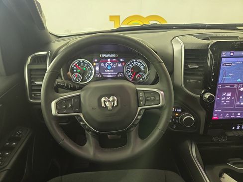 Certified 2025 RAM 1500 Big Horn AWD/4WD image 15