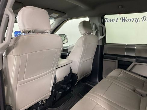 Used 2018 Ford F150 XLT w/ Equipment Group 301A Mid RWD image 10