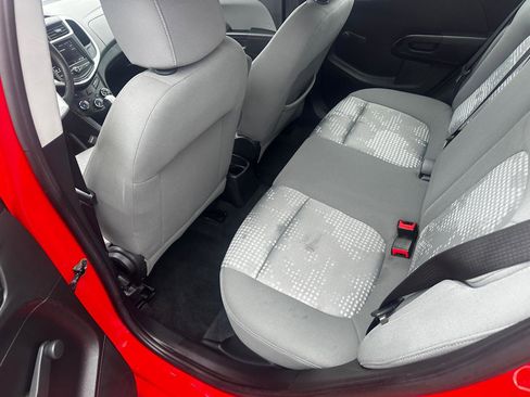Used 2020 Chevrolet Sonic LT image 17