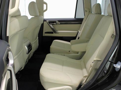 Used 2021 Lexus GX 460 Premium AWD/4WD image 38