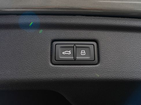 Used 2025 Audi A5 2.0T Premium Plus image 10